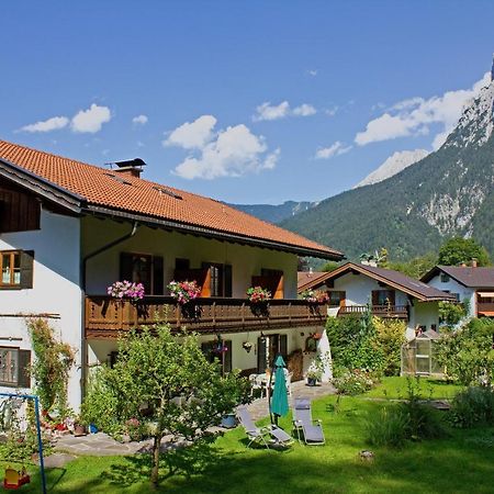 Gaestehaus Kurparkfrieden Mittenwald Extérieur photo